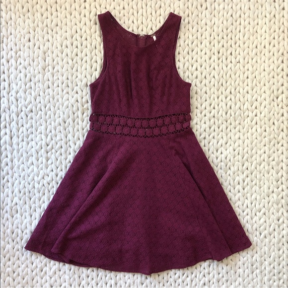 Free People Dresses & Skirts - Free People Burgundy Daisy Lace Cutout Dress